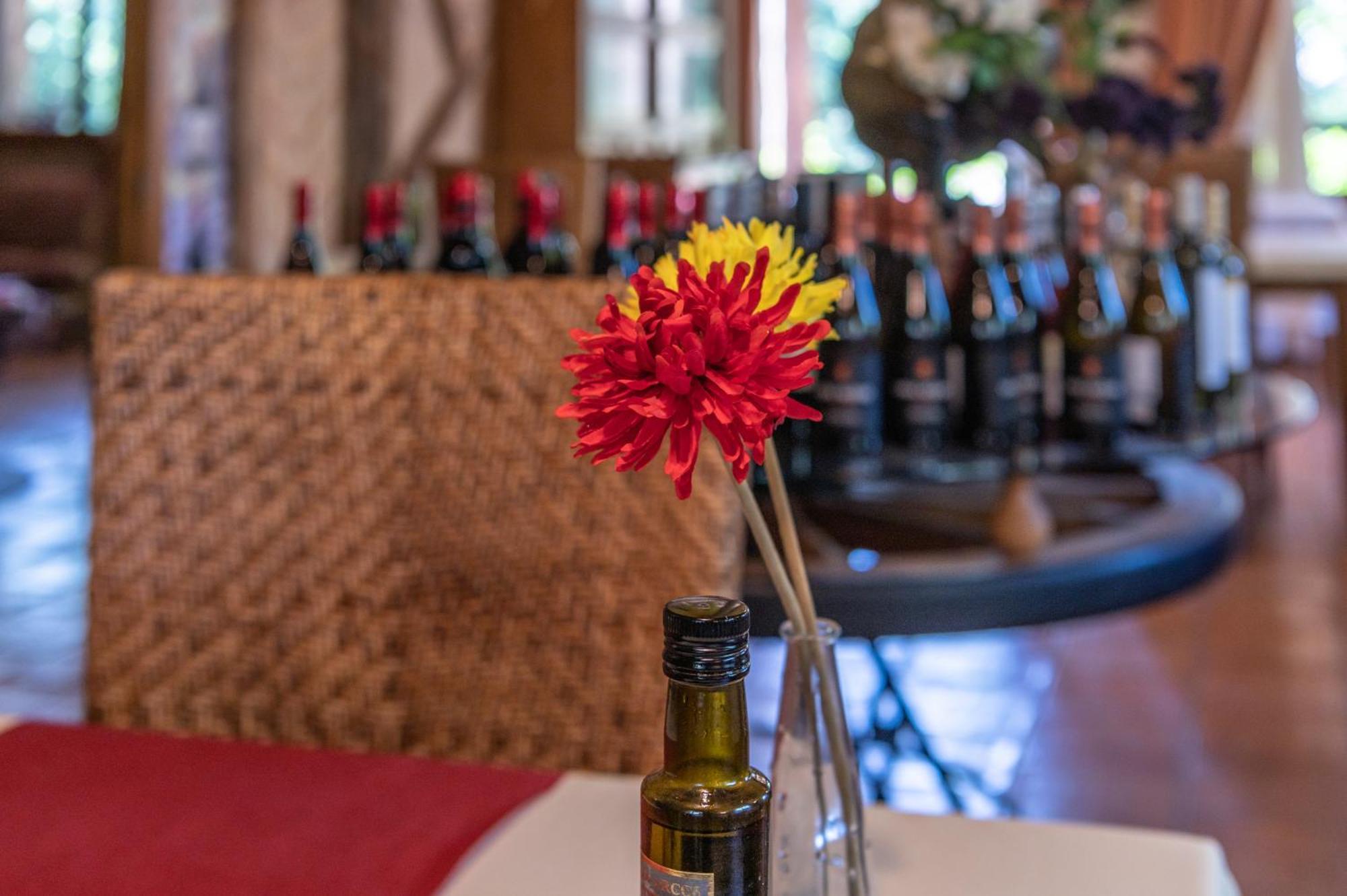 Posada Restaurante Fuenteplateada Collado Hermoso 외부 사진