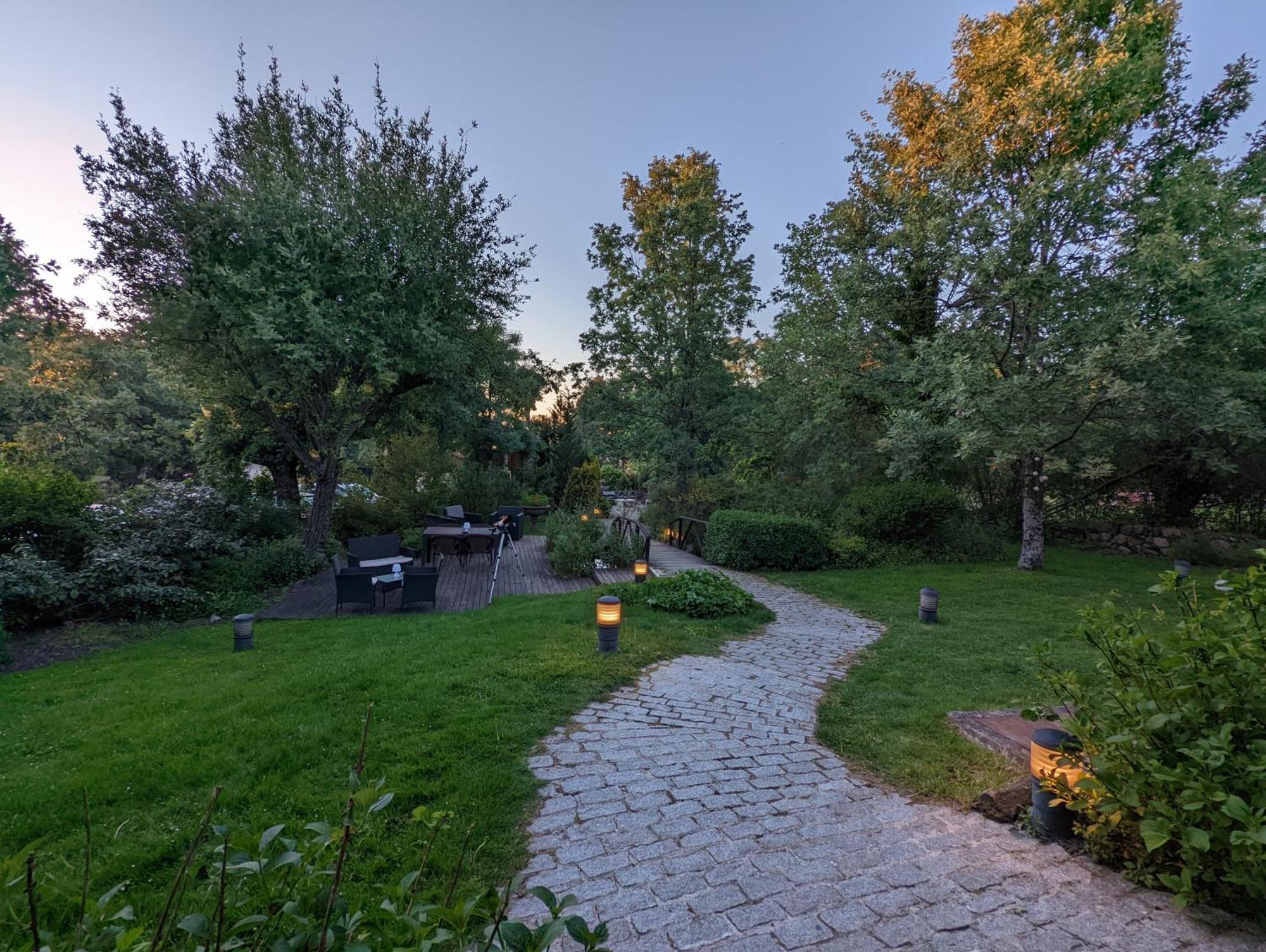 Posada Restaurante Fuenteplateada Collado Hermoso 외부 사진